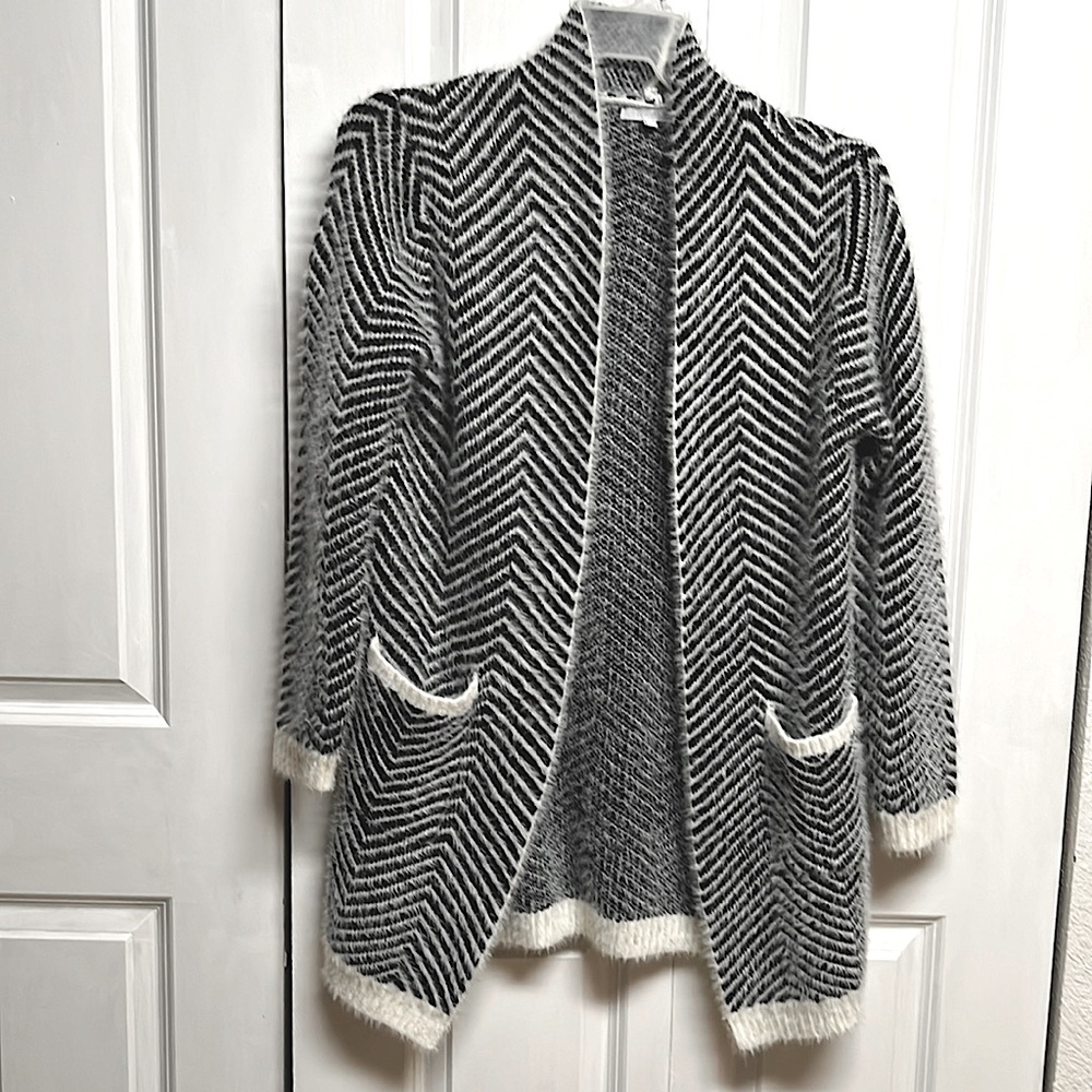 Tuscany Black Gray White Stripe Pocket Long Open Cardigan Size M